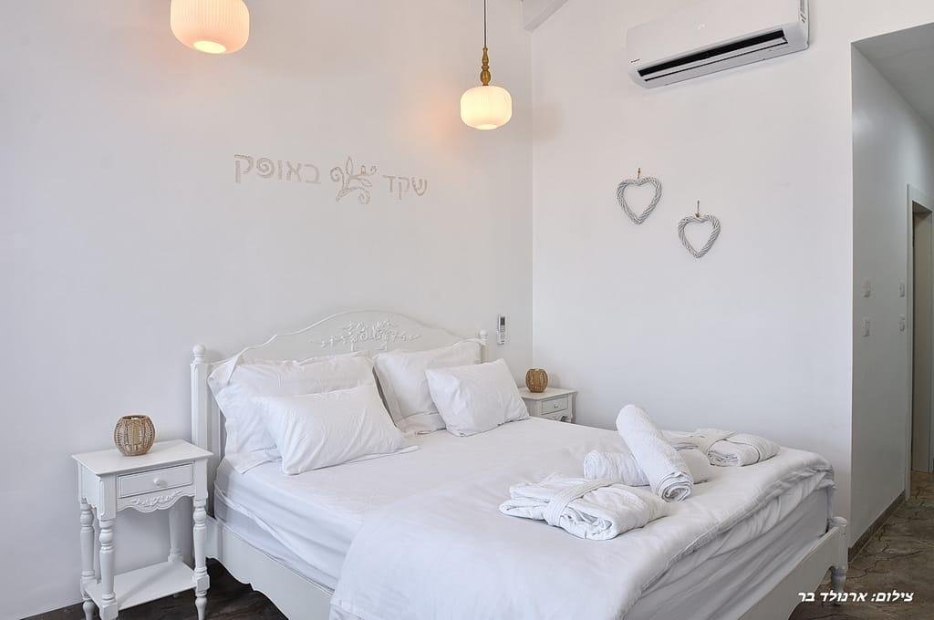 WhatsApp Image 2025-04-17 at 10.19.08 (3)