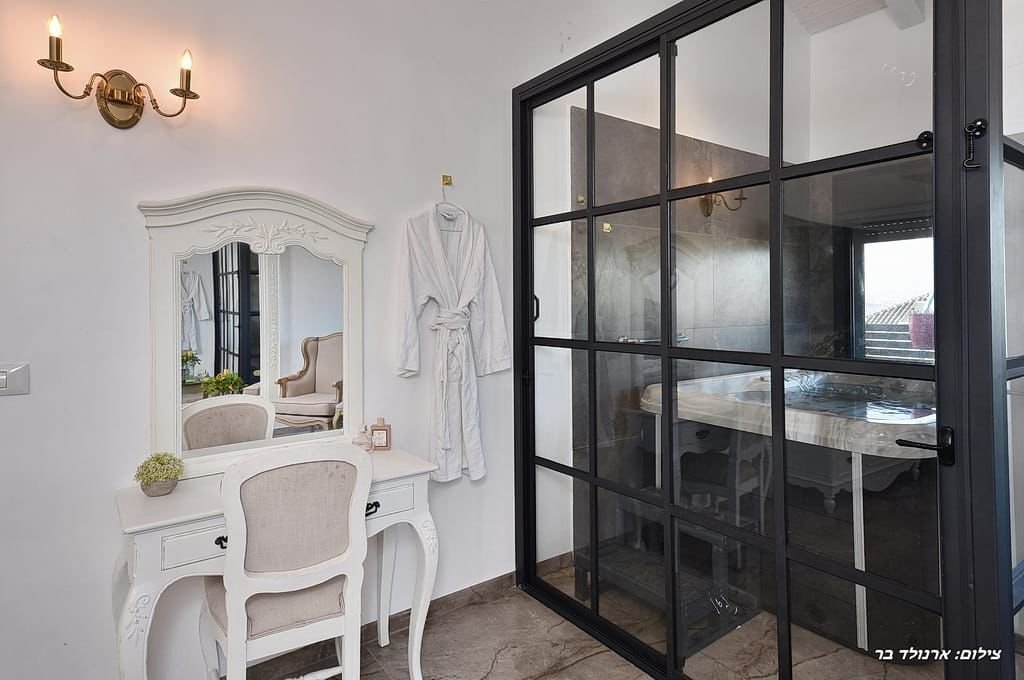 WhatsApp Image 2025-04-17 at 10.19.08